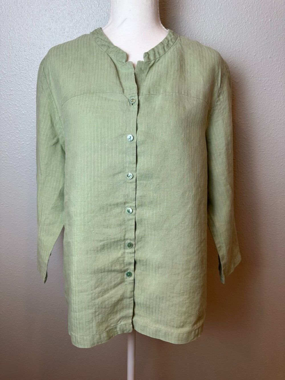Eileen Fisher Linen Tunic Blouse L Sage Green Band Collar Lagenlook Yoke Boxy